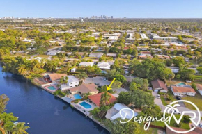 3 BR Lakefront Home with Amazing Heated POOL